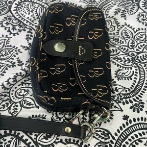Dooney&Bourke Black and Gold Wristlet